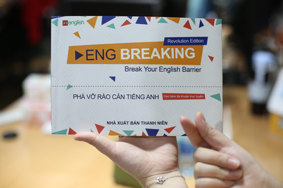 Sự khác biệt giữa Eng breaking và Effortless English