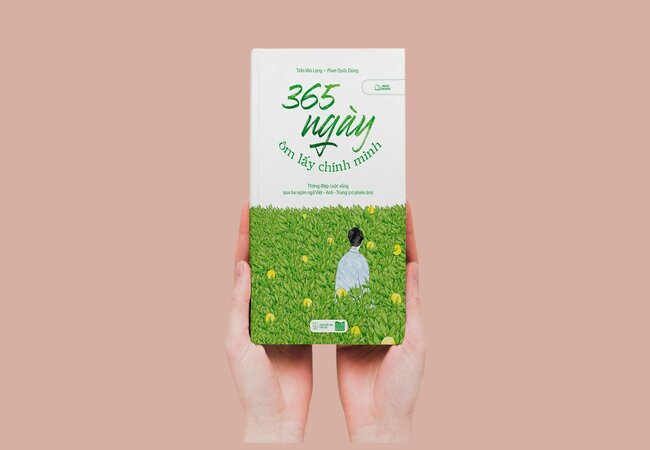 365-ngay-tu-om-lay-chinh-minh-yeu-thuong-va-hoan-thien-ban-than-4