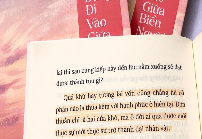 bao-dung-di-vao-giua-bien-nguoi-song-cham-lai-binh-yen-roi-se-thay-duong-3