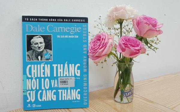Review sách Chiến thắng nỗi lo và sự căng thẳng