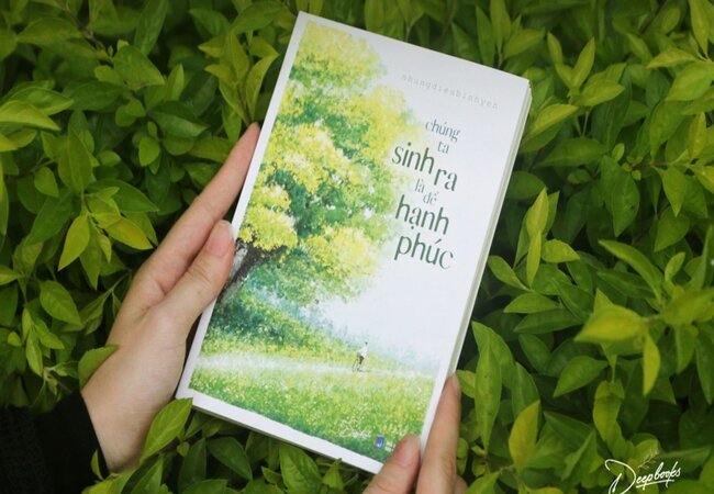 chung-ta-sinh-ra-la-de-hanh-phuc-hanh-phuc-co-the-chua-lanh-moi-thu-1