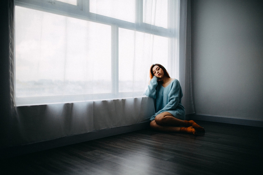 Nghĩ về quá khứ quá nhiều