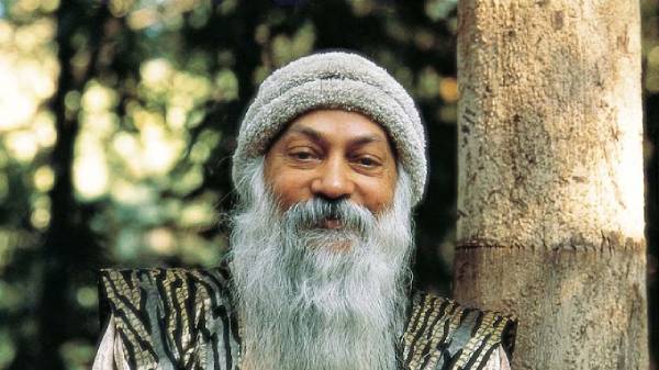 Tiểu sử và cuộc đời của bậc thầy tâm linh Osho